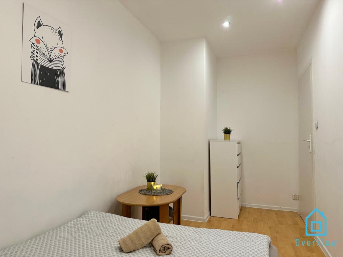 Square Room - 20 Minutes To Gdansk Old Town & Seaside Exteriör bild